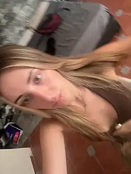 Sashailardi online show from March 26, 5:04 pm