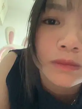 Emlyly-18 online show from September 22, 8:35 am