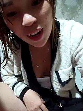 Snapshot of keobong-00 chatting on October 19, 11:34 am keobong-00 online show from October 19, 11:34 am
