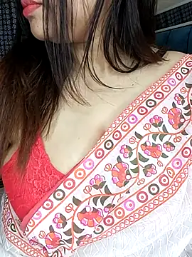 Snapshot of your---couple chatting on October 8, 7:56 am your---couple online show from October 8, 7:56 am