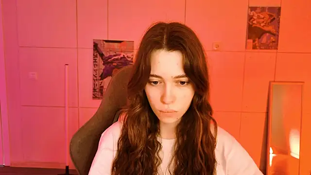 Yoka paradoXXX online show from January 12, 5:45 am