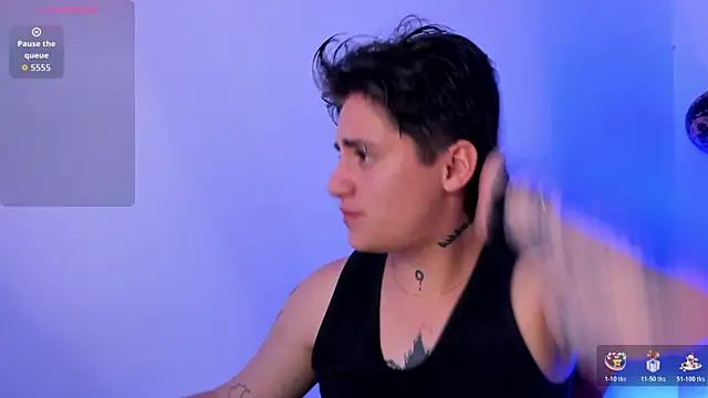 PeytonBox online show from October 24, 1:40 pm