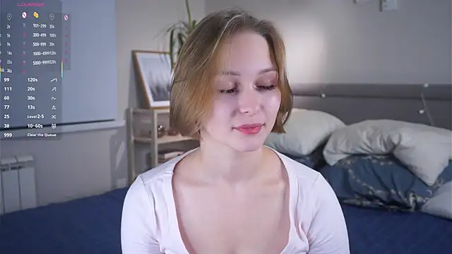 Snapshot of TenaBiller chatting on October 13, 2:31 pm TenaBiller online show from October 13, 2:31 pm