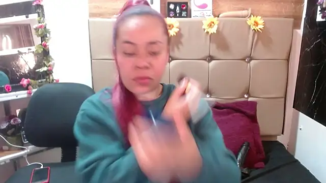 MIA  SPENCER online show from October 1, 6:13 pm