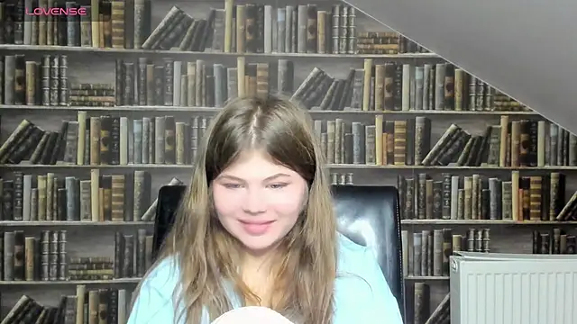 Lilly Jess online show from November 6, 7:42 pm