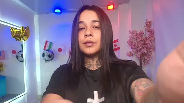 Black roseee online show from July 11, 3:28 am