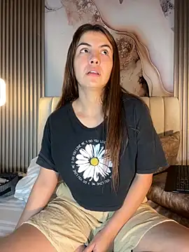 Dakota Evanns online show from October 24, 4:03 pm