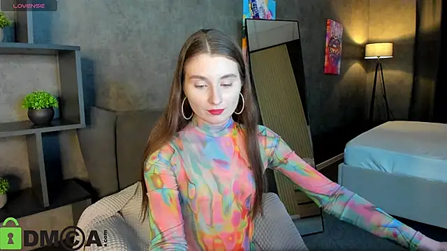 Raybe-Vins online show from October 31, 5:28 pm