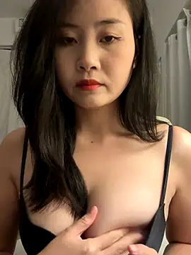 wly2028 online show from October 22, 12:54 pm