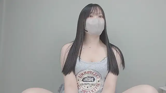 Snapshot of Anna_xoxo_xxx chatting on November 1, 10:19 am Anna xoxo xxx online show from November 1, 10:19 am