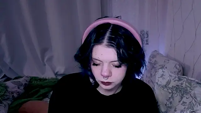 Alice Zev online show from April 12, 1:08 am