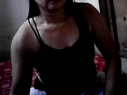 Snapshot of yoursPinayMama1682 chatting on September 22, 12:20 am yoursPinayMama1682 online show from September 22, 12:20 am