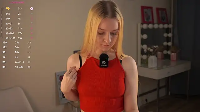 KrishnaSimmons online show from October 23, 7:42 pm