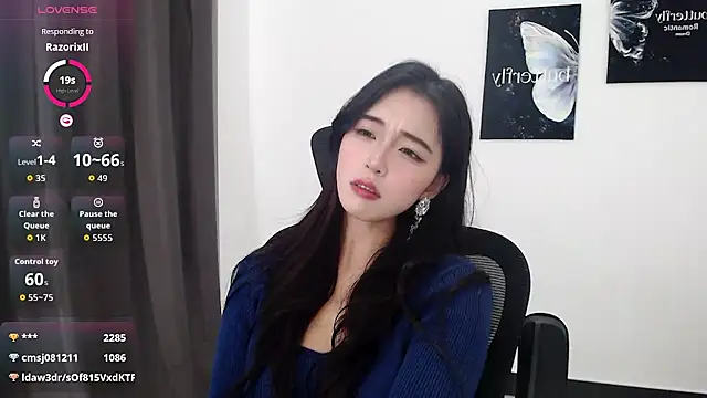 Wfrost0707 online show from September 18, 2:15 pm