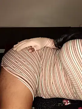 pranjal00000 online show from July 14, 11:42 pm
