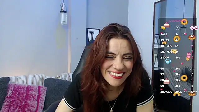 KendallWood  online show from March 28, 2:22 am