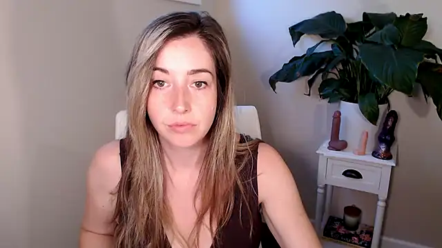 SuggestiveBehavior online show from October 7, 1:59 pm