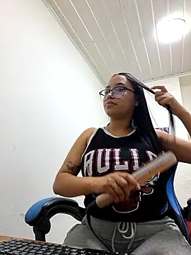 susan mooree online show from January 11, 8:47 pm