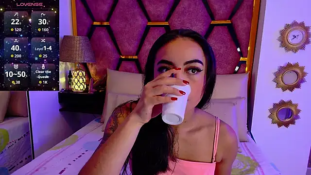 Leslie Bussh  online show from February 24, 12:26 pm