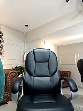 ArielBlossom    online show from February 6, 8:23 pm