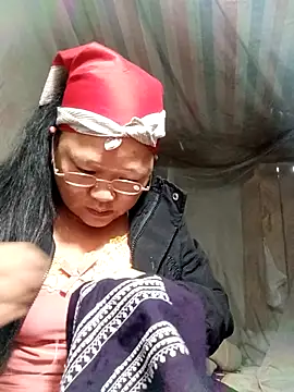 riso-00 online show from November 3, 8:18 am