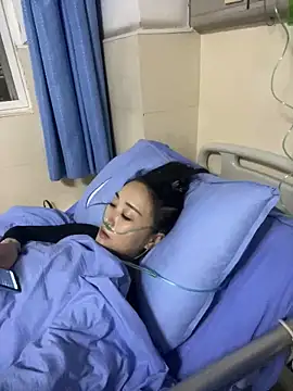 xiuchun100 online show from February 3, 12:10 pm