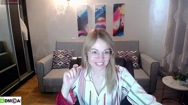 shy hot cat online show from October 31, 7:56 am