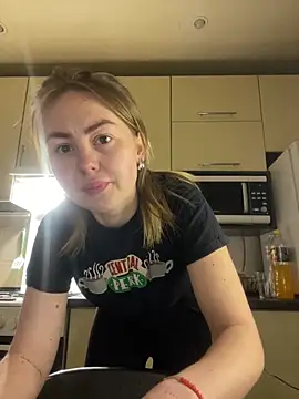 MartaLuna  online show from March 1, 6:51 pm