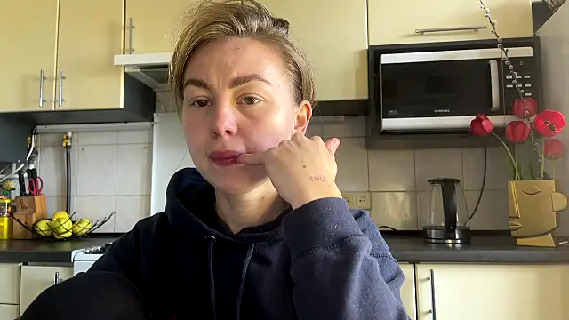 MartaLuna  online show from April 17, 11:45 am