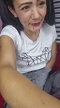 Lhia  online show from November 28, 11:19 pm