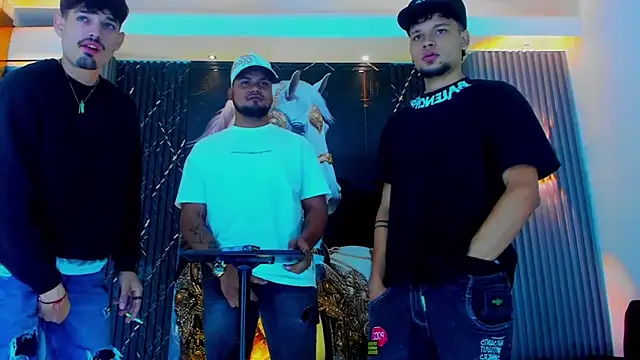 Iam Steven online show from September 24, 1:32 pm