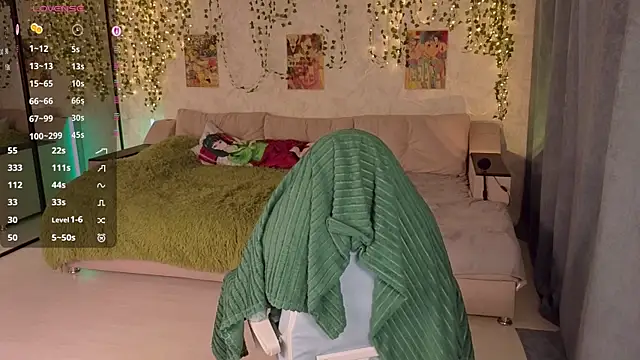 Aki nohana online show from October 3, 1:27 pm