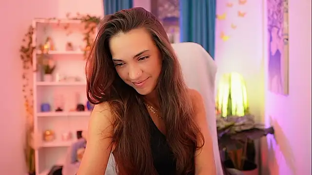 Alexis Love  online show from February 23, 7:35 pm