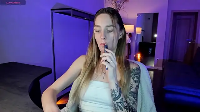 Melloudy online show from November 29, 10:30 am