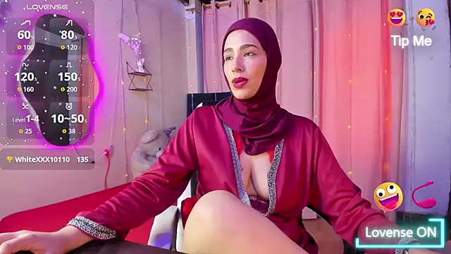 ShanaJamil online show from February 5, 1:03 pm