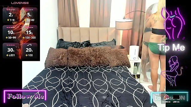 LusciousZenaiahx online show from October 14, 9:01 am