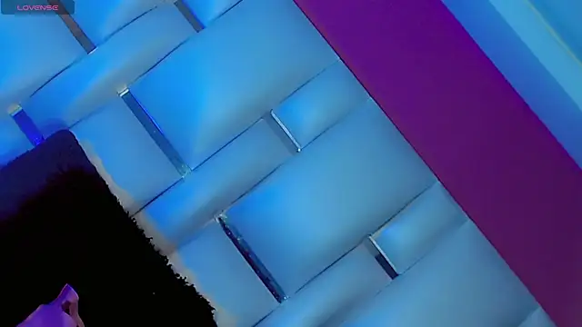 JessiscaWalker online show from April 11, 8:23 pm