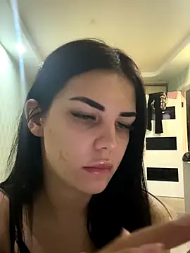 Snapshot of milka_catt chatting on October 8, 10:14 pm milka catt online show from October 8, 10:14 pm