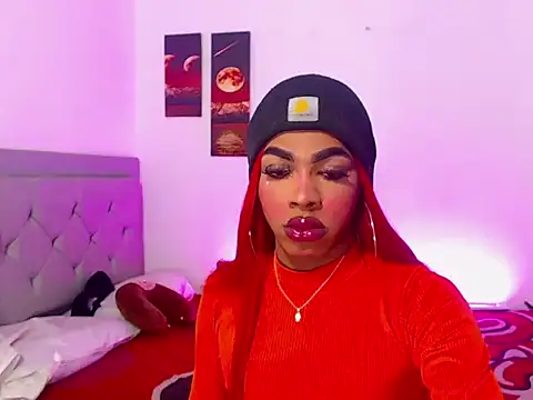 whitneytt online show from June 25, 10:40 am