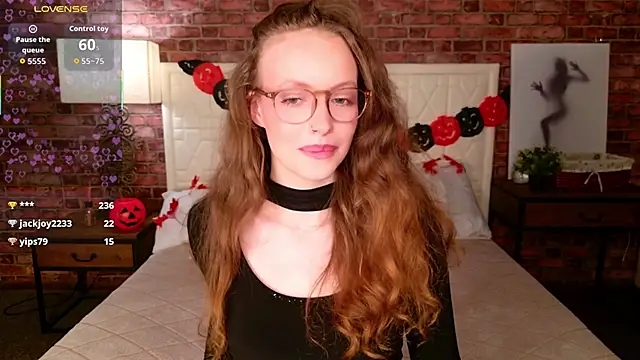 SallyPinkman online show from October 19, 2:52 pm