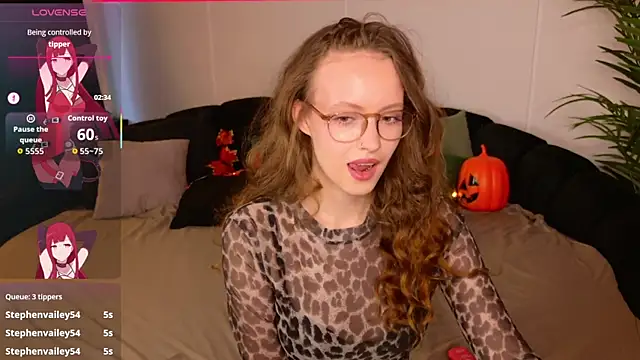 SallyPinkman online show from October 21, 2:10 pm