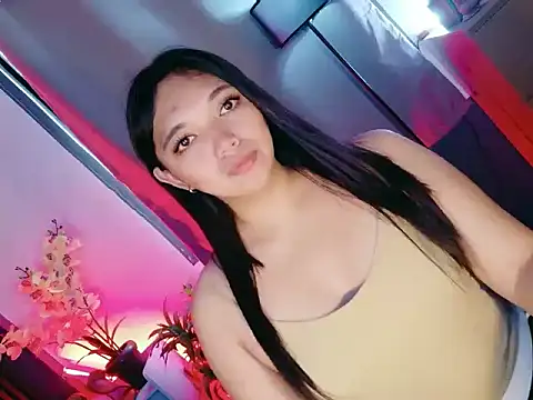 Nikki Karishma online show from April 14, 8:36 am