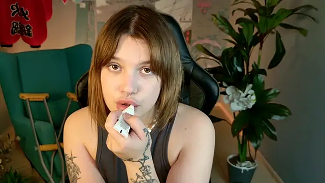 KiraRid online show from September 24, 6:40 pm