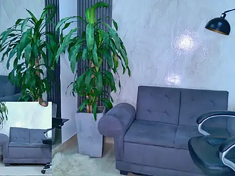 MIA HERNANDEZ HOT online show from March 2, 7:42 pm