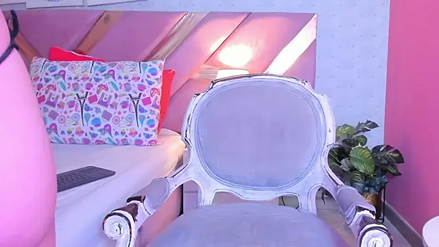 ChloeLaurentt online show from January 10, 3:06 pm