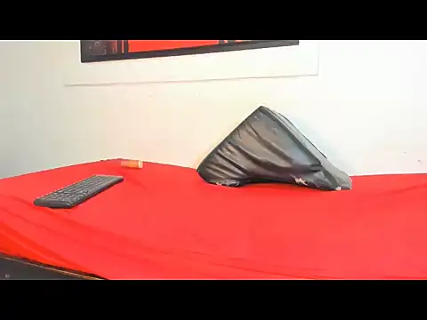 valeriapinkxx online show from October 14, 9:17 pm