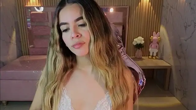 lilith4 s online show from February 25, 8:40 pm