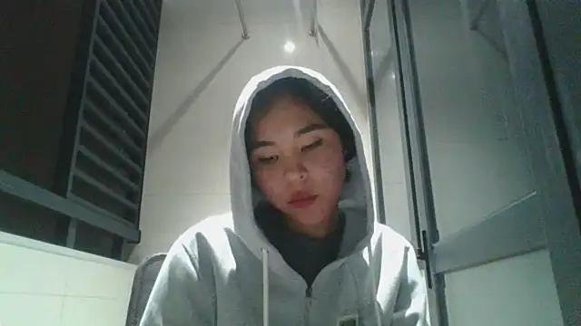 Snapshot of JennyCarpenter chatting on October 19, 11:45 am JennyCarpenter online show from October 19, 11:45 am