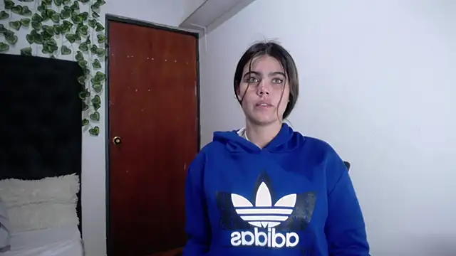 isabel 09 online show from November 5, 3:12 am