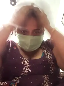 Mmm143 online show from September 24, 9:14 pm